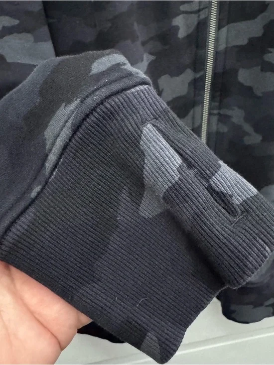 Lululemon Scuba Hoodie Camo Full Zip Size 20 Plus Athleisure - Picture 3 of 9